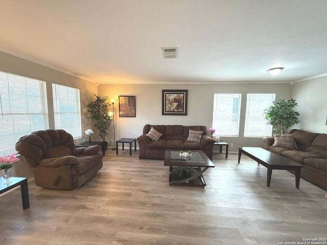 251 Birchwood Bay, San Antonio, TX 78253