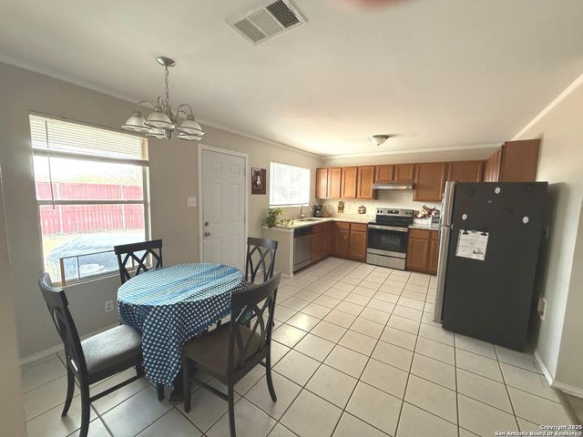 251 Birchwood Bay, San Antonio, TX 78253