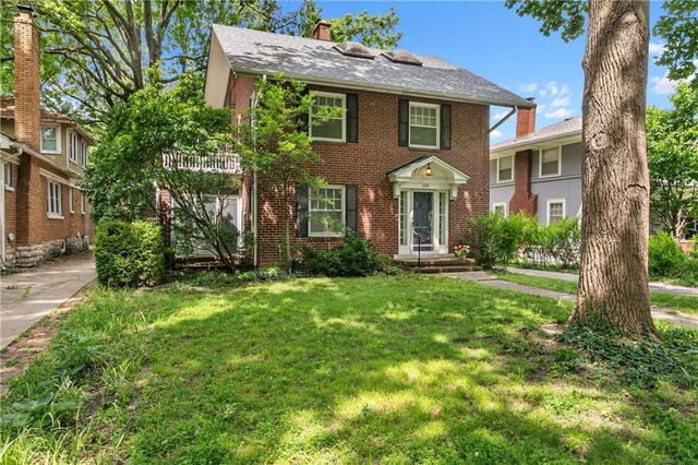 5728 Rockhill Road, Kansas City, MO 64110