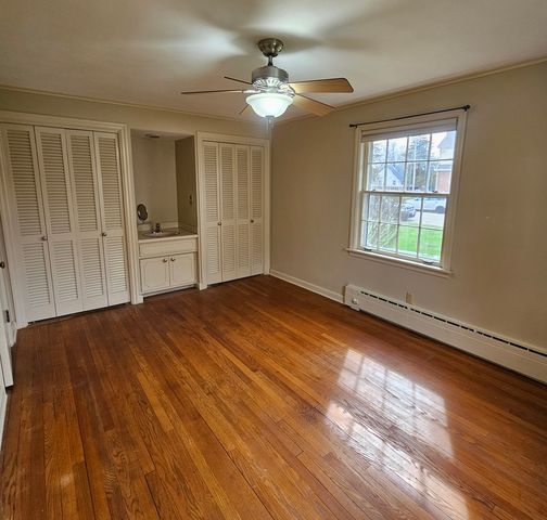 4701 ILLINOIS Street, Loves Park, IL 61111