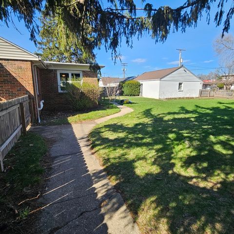 4701 ILLINOIS Street, Loves Park, IL 61111