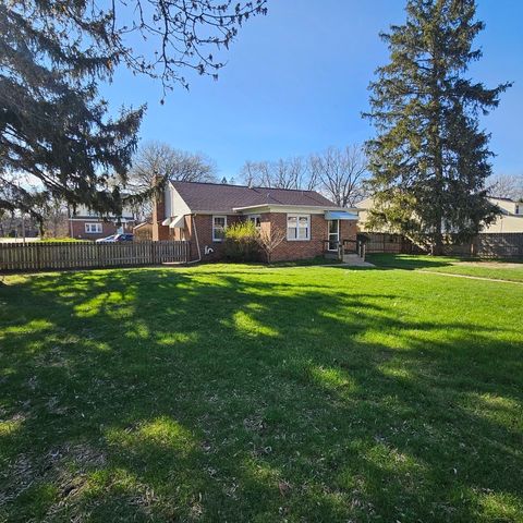 4701 ILLINOIS Street, Loves Park, IL 61111