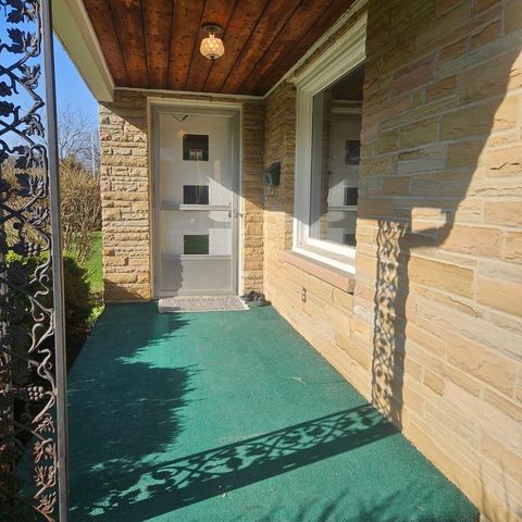 4701 ILLINOIS Street, Loves Park, IL 61111