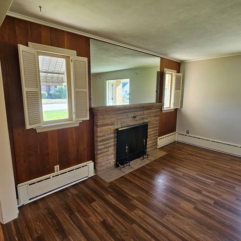 4701 ILLINOIS Street, Loves Park, IL 61111