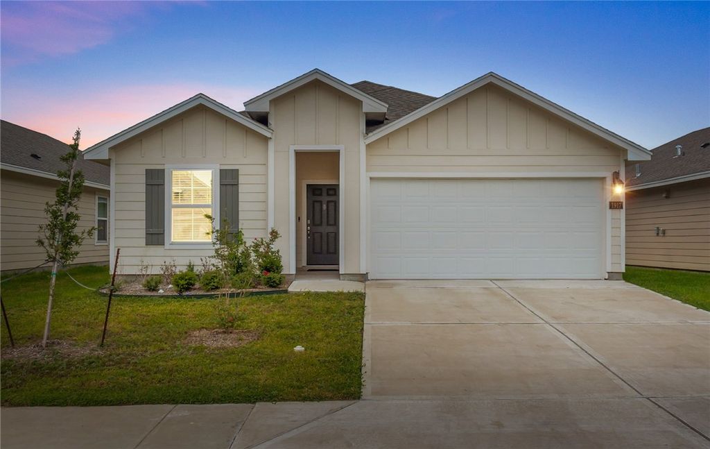 1917 Whirlaway Dr, Corpus Christi, TX 78417 — photo 2