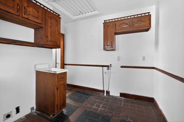 1068 MT VERNON RD, Memphis, TN 38111