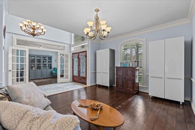 914 Pinewood Lane, Seabrook, TX 77586
