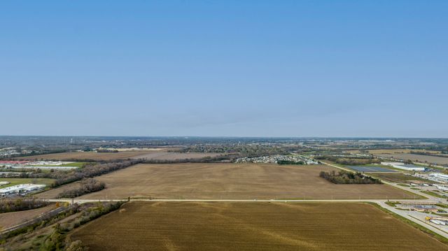 56XX Rockton Road, Roscoe, IL 61073