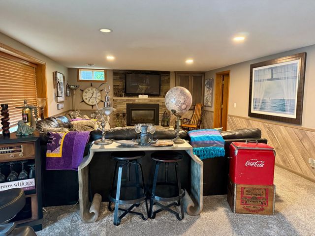 904 Riverside Avenue N, Sartell, MN 56377