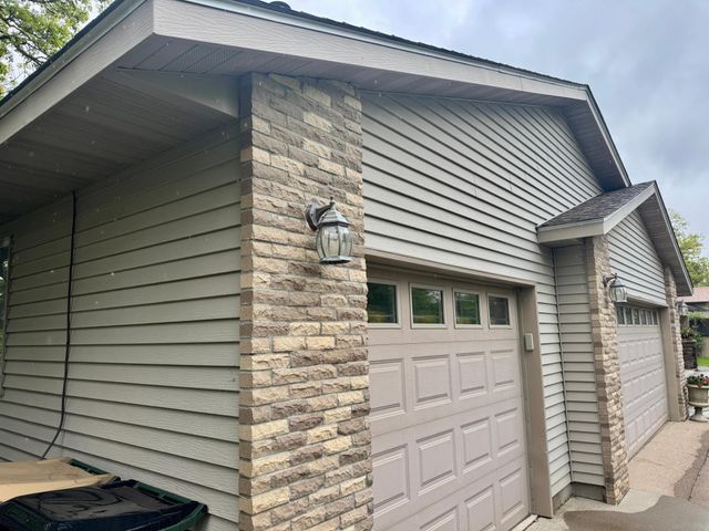904 Riverside Avenue N, Sartell, MN 56377