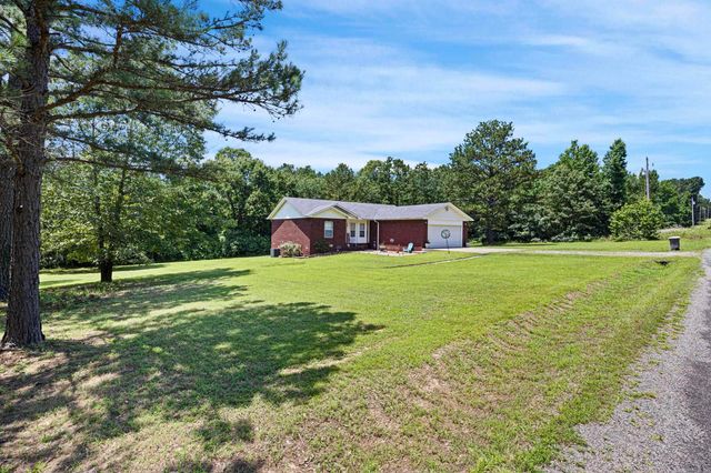 109 Topeka Court, Russellville, AR 72802