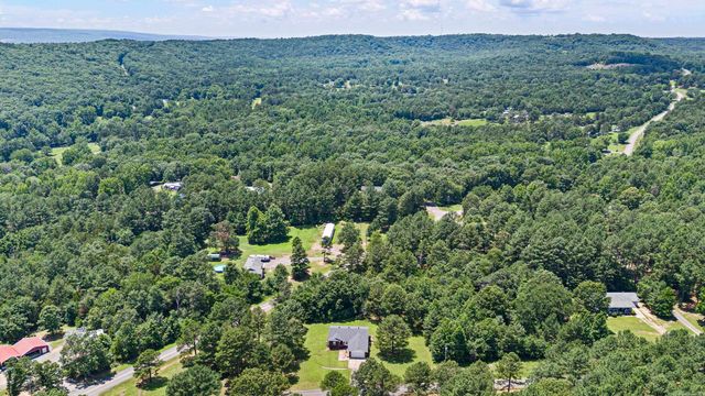 109 Topeka Court, Russellville, AR 72802