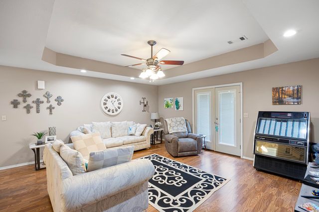 109 Topeka Court, Russellville, AR 72802