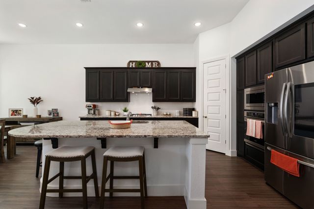 1913 Recioto Drive, Mclendon Chisholm, TX 75032