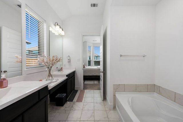 1913 Recioto Drive, Mclendon Chisholm, TX 75032