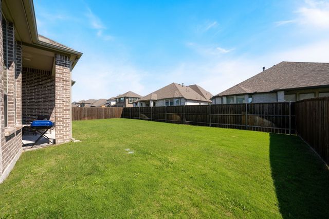 1913 Recioto Drive, Mclendon Chisholm, TX 75032