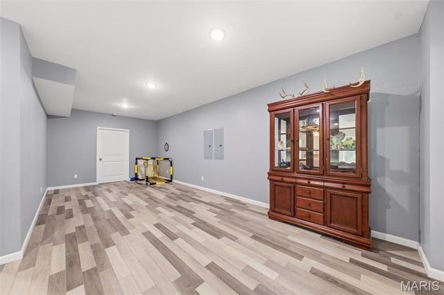 6 Spring House ct, Troy, MO 63379