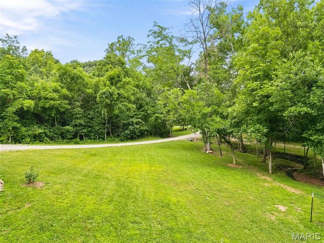 6 Spring House ct, Troy, MO 63379