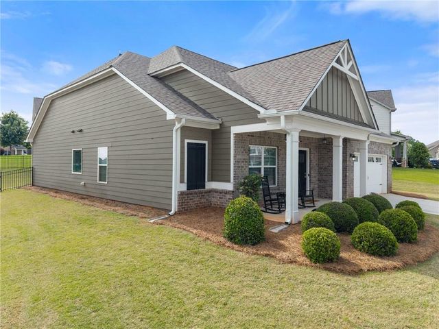 4111 Links Boulevard, Jefferson, GA 30549