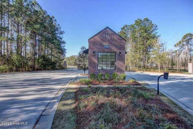 753 Jenoa Drive, Castle Hayne, NC 28429