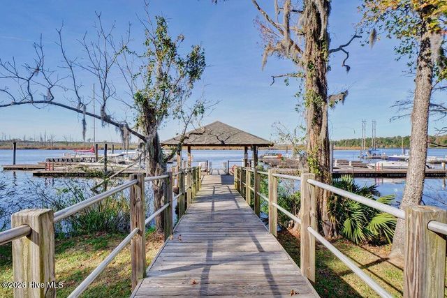 753 Jenoa Drive, Castle Hayne, NC 28429