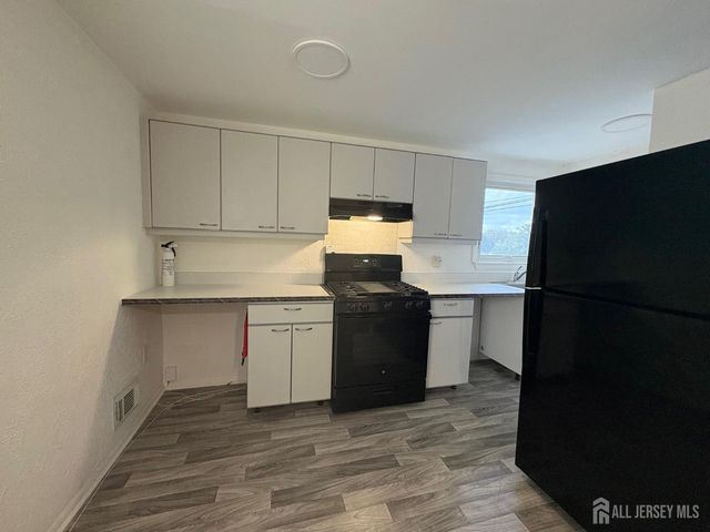 14 Barkalow Street, South Amboy, NJ 08879