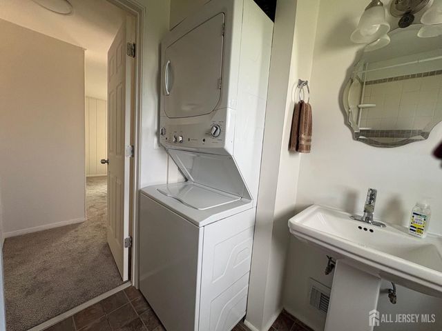 14 Barkalow Street, South Amboy, NJ 08879