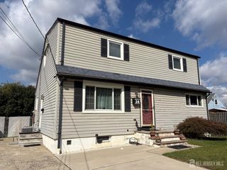 14 Barkalow Street, South Amboy, NJ 08879