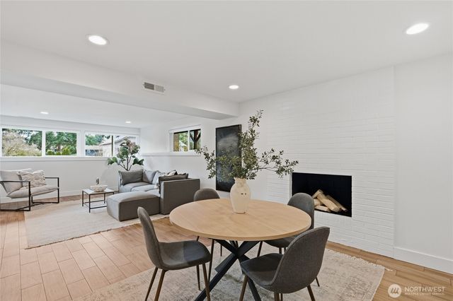 2110 167th Avenue NE, Bellevue, WA 98008