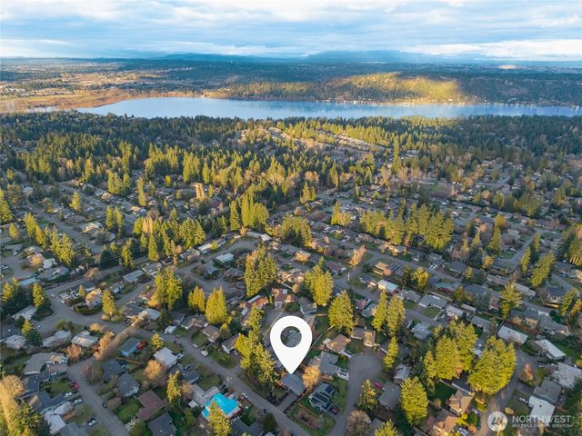 2110 167th Avenue NE, Bellevue, WA 98008