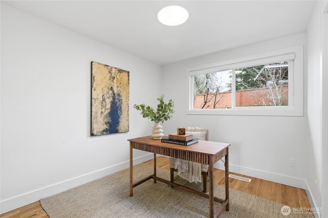 2110 167th Avenue NE, Bellevue, WA 98008