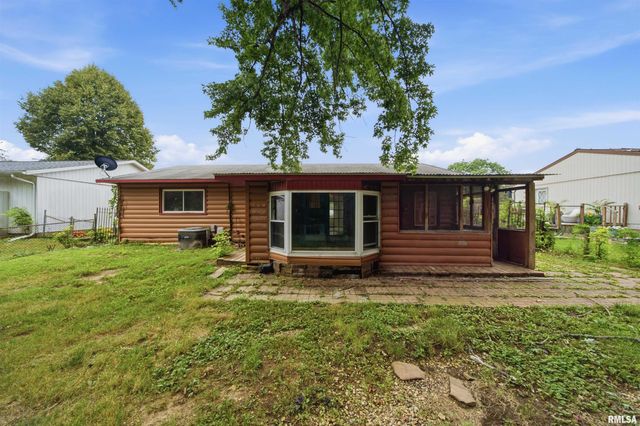5914 N FROSTWOOD Parkway, Peoria, IL 61615