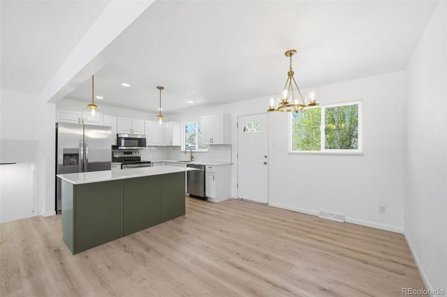 11549 W Virginia Avenue, Lakewood, CO 80226