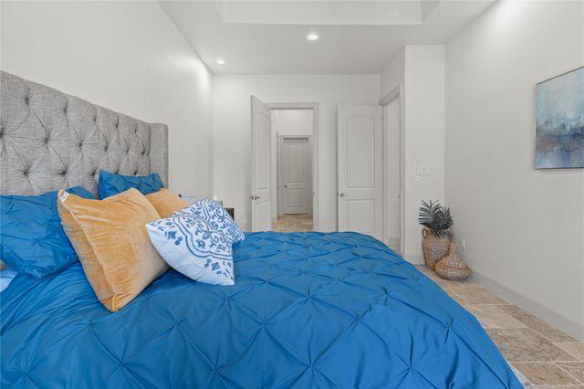 138 La Vie Drive, Montgomery, TX 77316