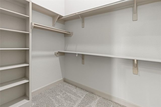 138 La Vie Drive, Montgomery, TX 77316