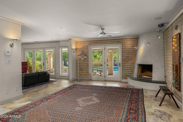 3921 E SAN MIGUEL Avenue, Paradise Valley, AZ 85253