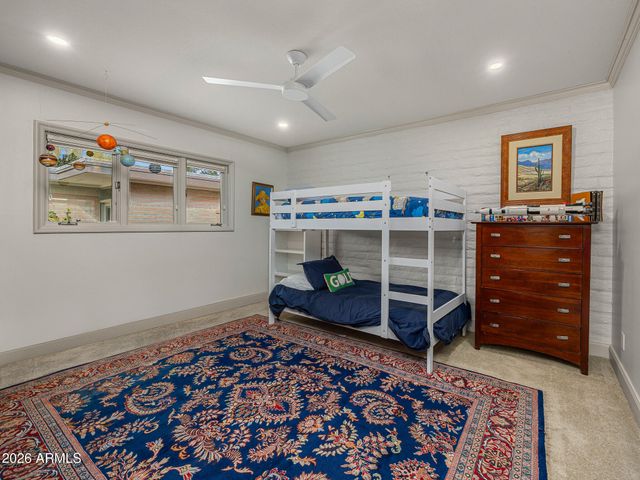 3921 E SAN MIGUEL Avenue, Paradise Valley, AZ 85253