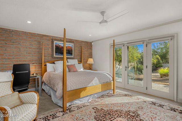 3921 E SAN MIGUEL Avenue, Paradise Valley, AZ 85253