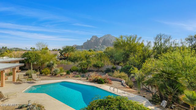 3921 E SAN MIGUEL Avenue, Paradise Valley, AZ 85253