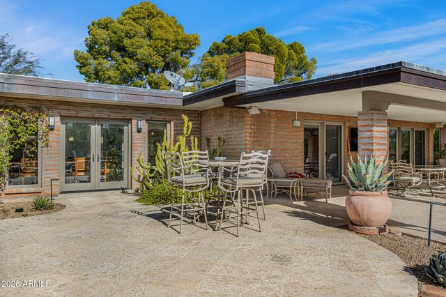 3921 E SAN MIGUEL Avenue, Paradise Valley, AZ 85253