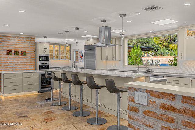 3921 E SAN MIGUEL Avenue, Paradise Valley, AZ 85253