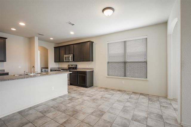3416 Wavecrest Lane, Denton, TX 76208
