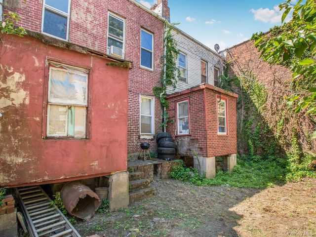 277 E 169th Street, Bronx, NY 10456