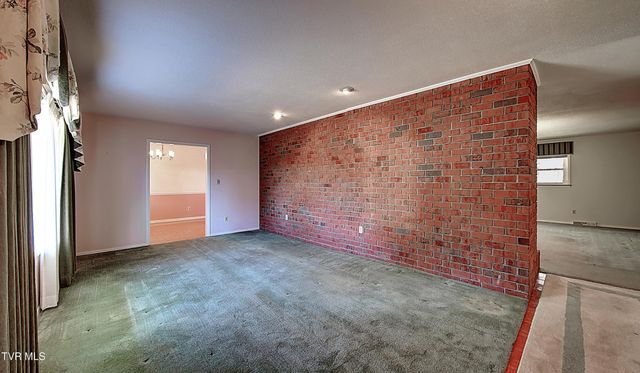 3602 Cimarron Drive, Johnson City, TN 37601