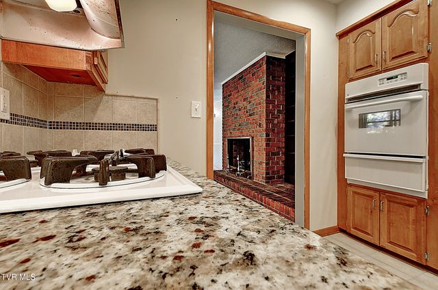 3602 Cimarron Drive, Johnson City, TN 37601