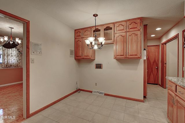 3602 Cimarron Drive, Johnson City, TN 37601