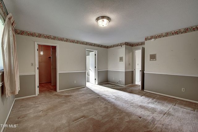 3602 Cimarron Drive, Johnson City, TN 37601