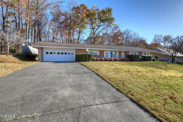3602 Cimarron Drive, Johnson City, TN 37601
