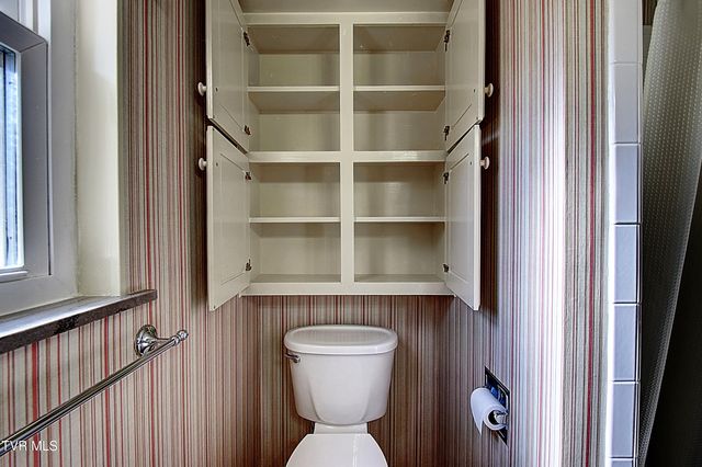 3602 Cimarron Drive, Johnson City, TN 37601