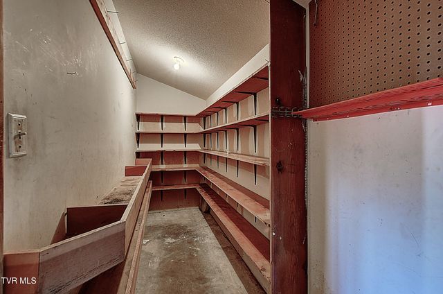 3602 Cimarron Drive, Johnson City, TN 37601